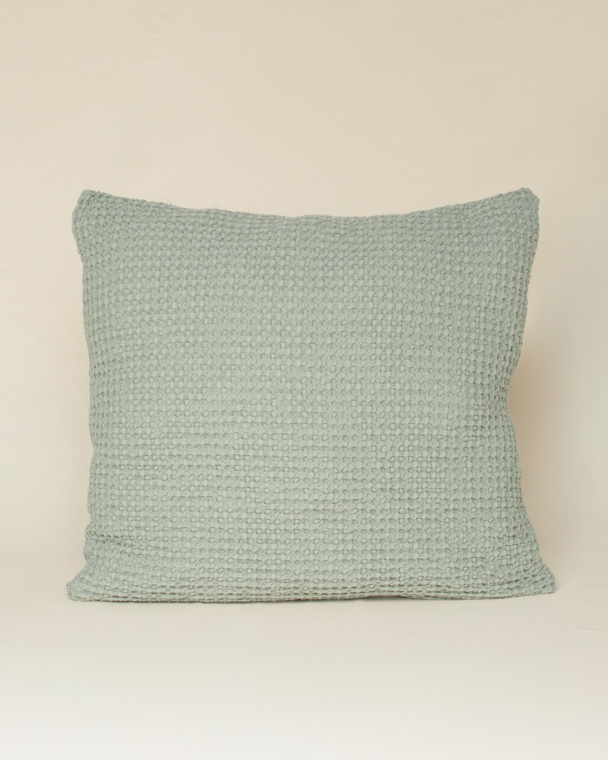 Capa de almofada Favo 50x50 na cor Verde Celadon