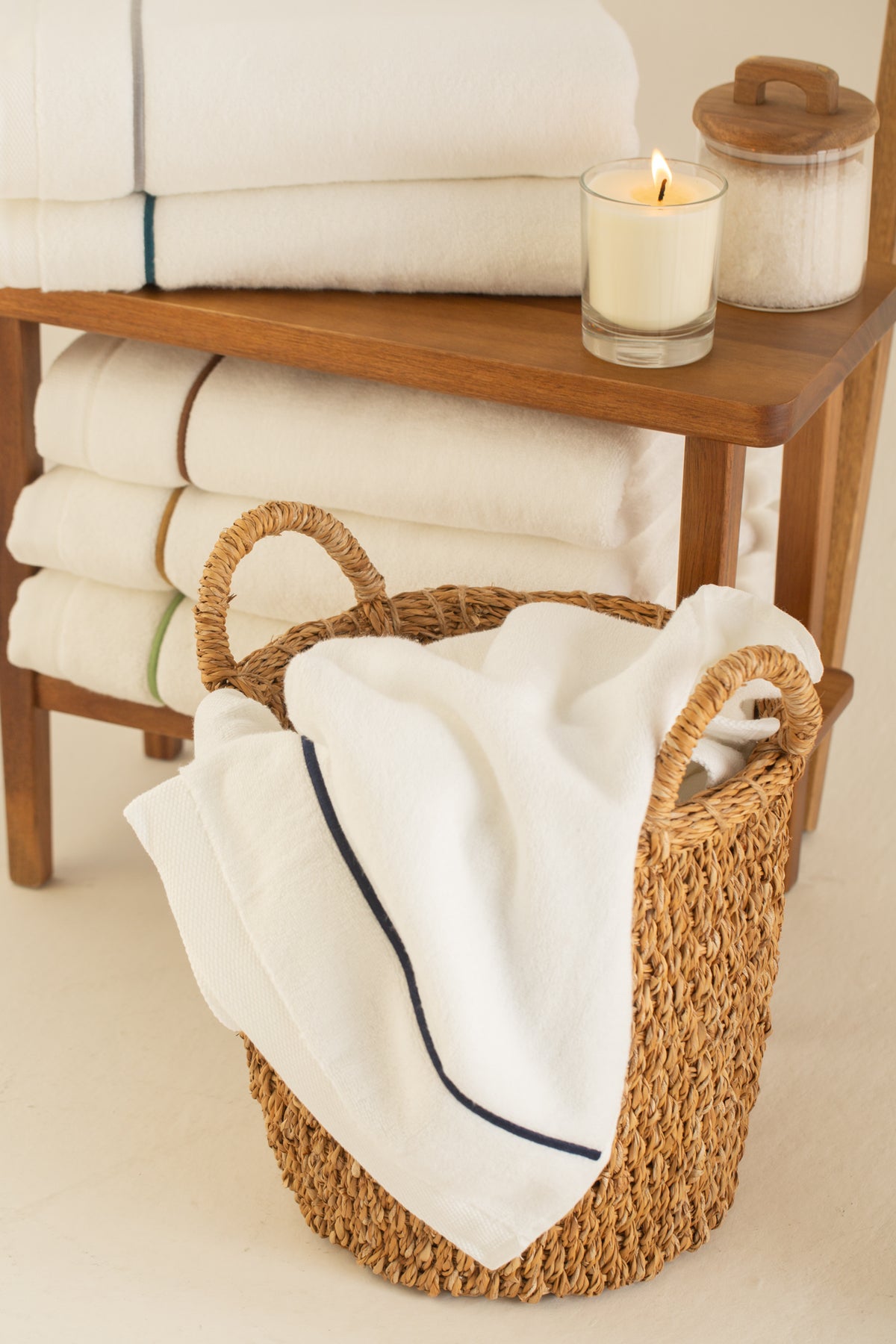 KIT BANHO 4 PEÇAS - Puglia com Bordado Duna