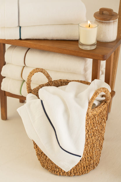 KIT BANHO 4 PEÇAS - Puglia com Bordado Duna