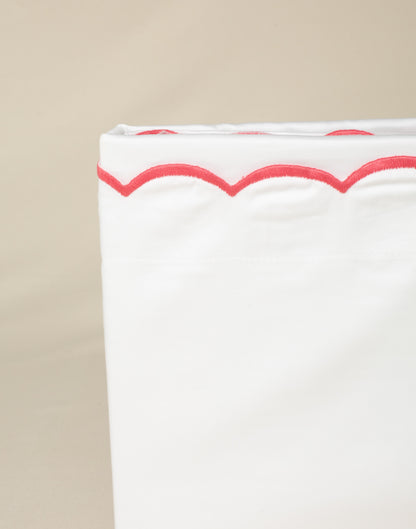 Capa de Edredom Salina 300 fios com Bordado na cor Rosa - Solteiro