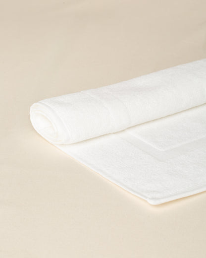 Tapete Essencial Branco 50cm x 70cm