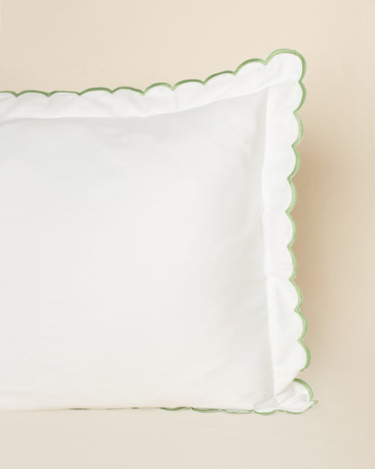 Fronha Salina 300 fios com Bordado na cor Verde Campo