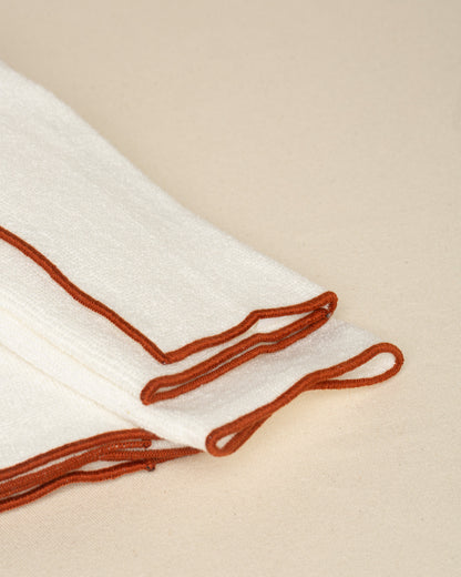 Toalha de Lavabo Alicudi com Bordado na cor Terracota