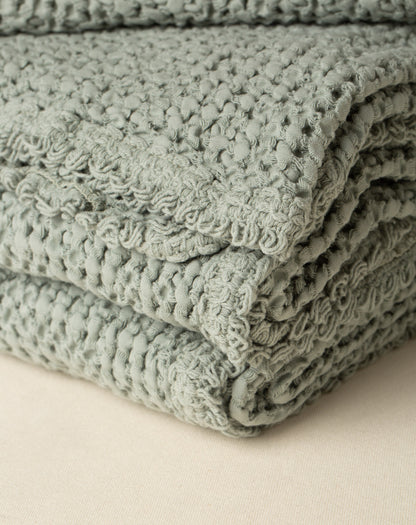 Peseira Favo na cor Verde Celadon - 100 x 150 cm