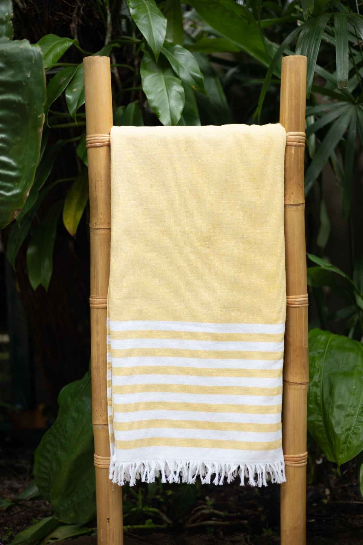 Fouta de Praia Listras Cúrcuma